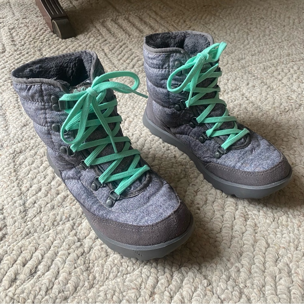 The North Face thermoball women’s boots